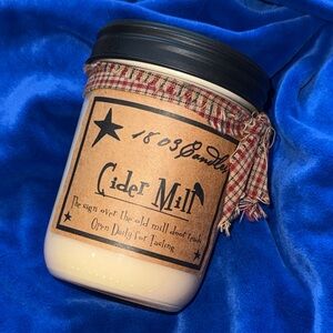Cider Mill 1803 Candles wick burned mostly new Soy Holiday